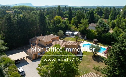 House in Plateau de Puyricard-La Trévaresse, Aix-en-Provence, France 1