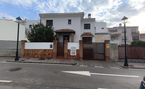 Villa in Fuengirola, Andalusien, Spanien 1