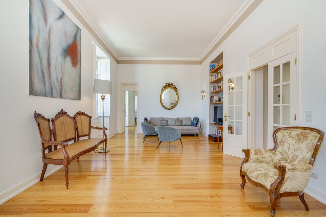 Apartment in Estoril, Cascais e Estoril, Lisbon 3 - 18847981