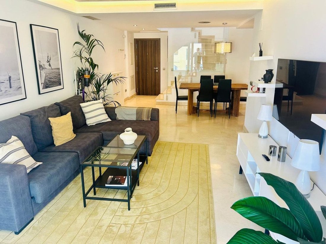 Apartment in San Pedro de Alcantara, Andalusia, Spain 3 - 18859071