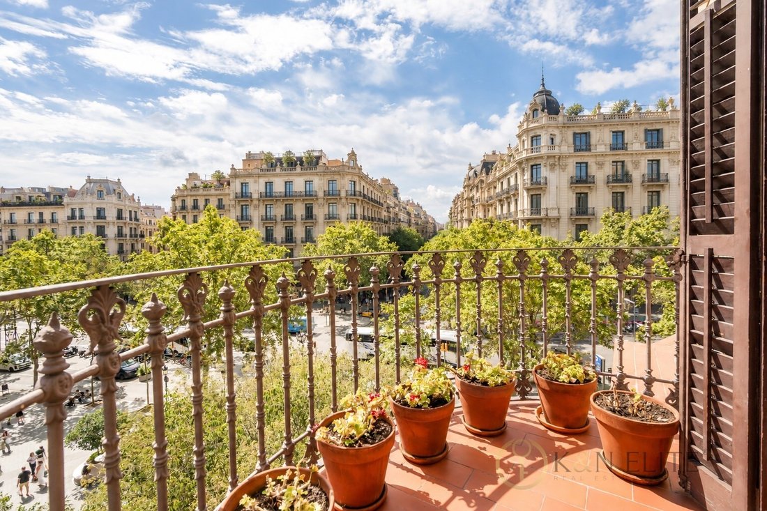 Apartamento en Eixample, Barcelona, España 1 - 18788078