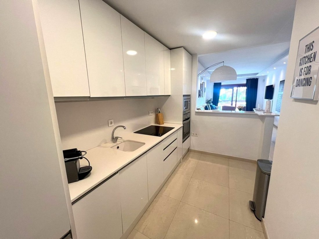 Wohnung in Marbella, Andalusien, Spanien 2 - 18861165
