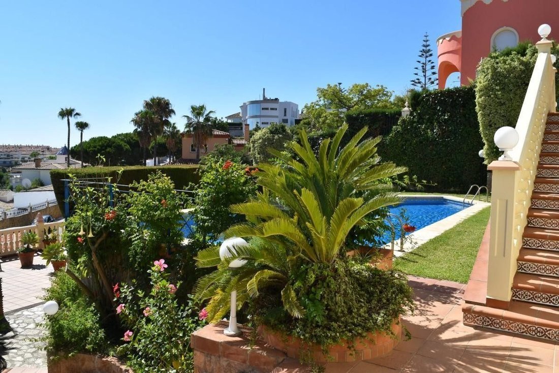 Villa en Benalmádena, Andalucía, España 2 - 18862119