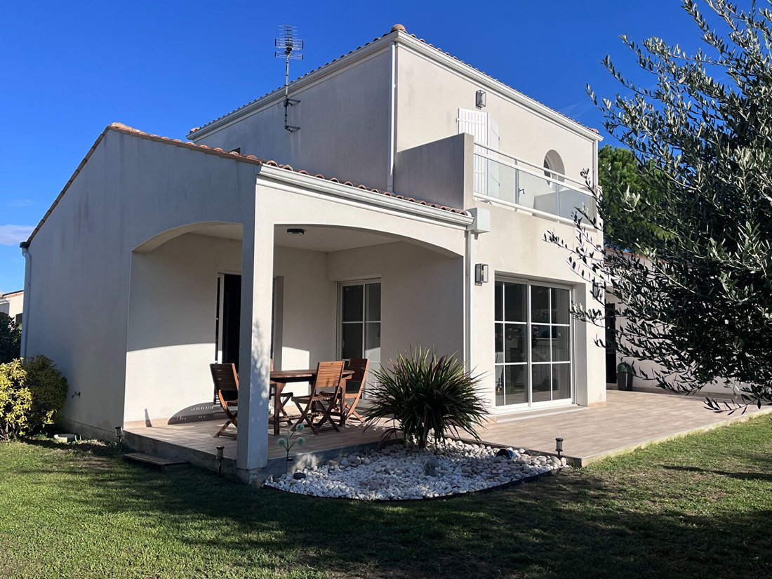 Villa a Francia 3 - 18850847