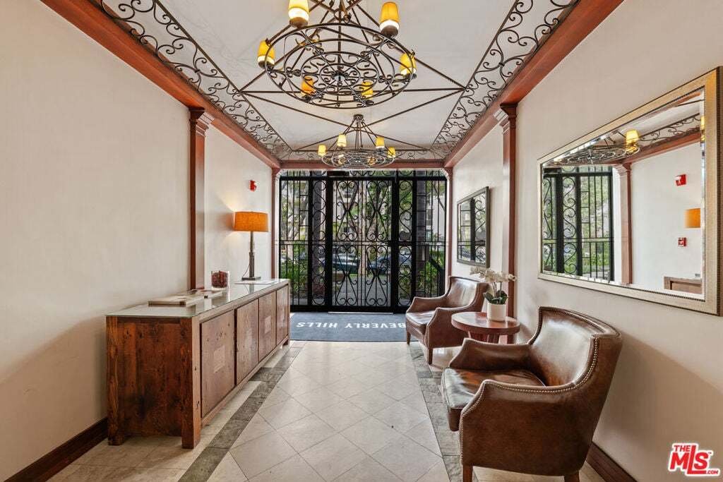 Condominio a Beverly Hills, California, Stati Uniti 3 - 18849535