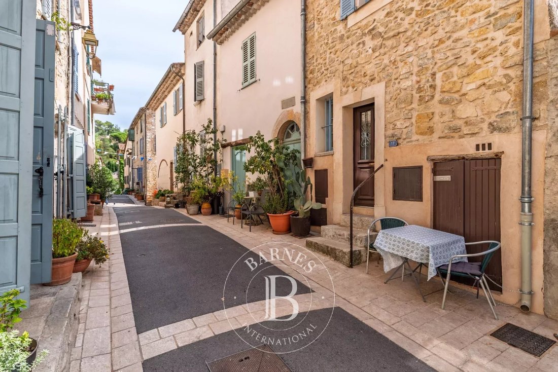 Haus in Valbonne, Provence-Alpes-Côte d'Azur, Frankreich 1 - 18851979