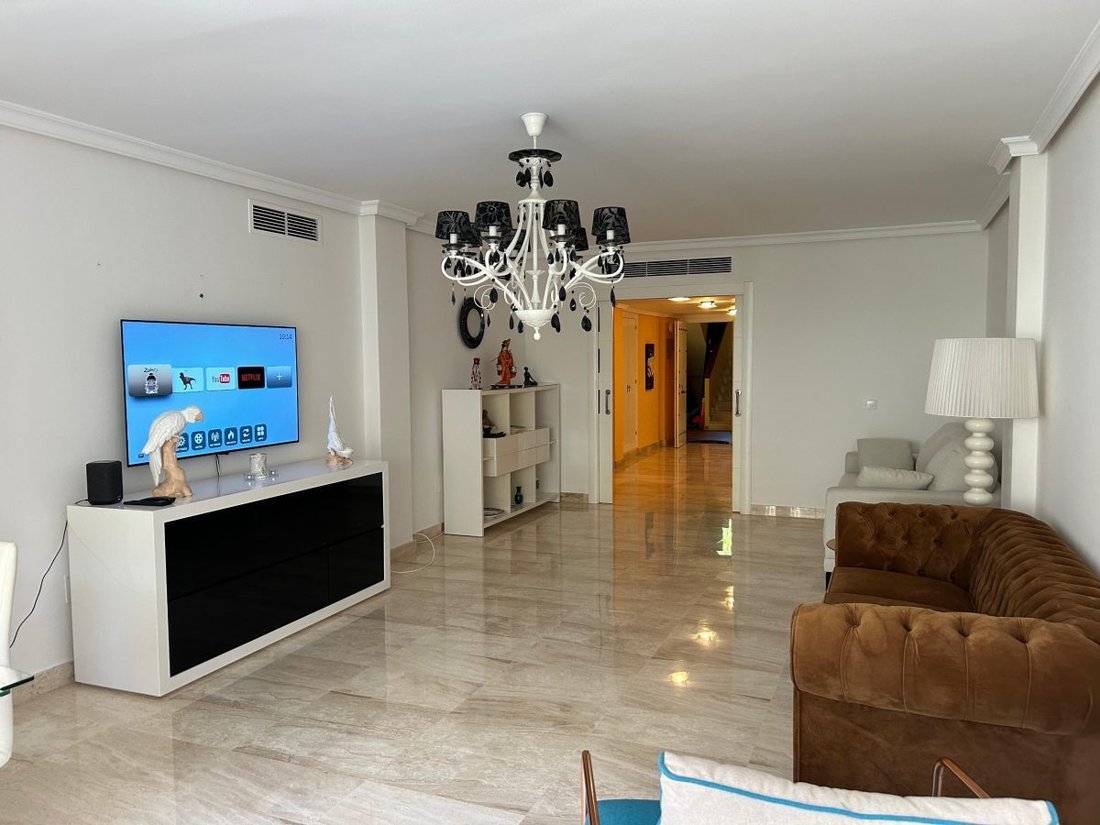 Apartment in Elviria-Cabopino, Marbella, Spain 2 - 18859213