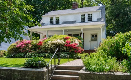 House in Village of Pelham, New York, United States 1