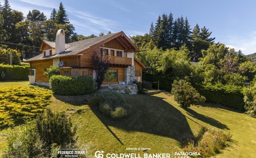 Townhouse in Villa Llao Llao, Río Negro, Argentina 1