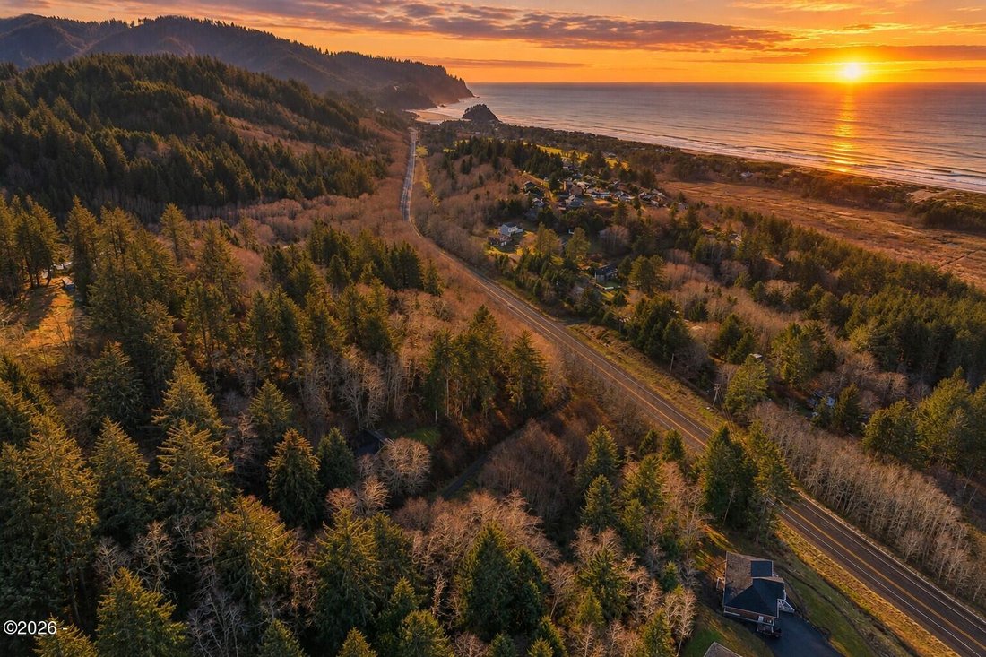 House in Neskowin, Oregon, United States 3 - 18850197