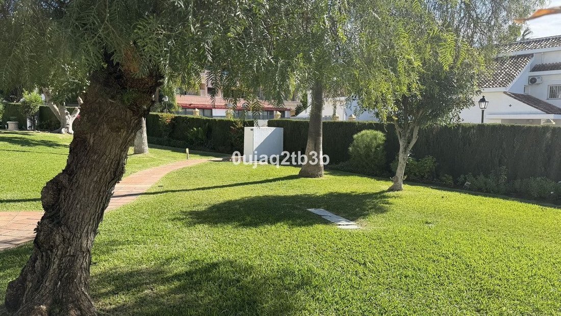 Apartment in Puerto Banus, Marbella, Spain 2 - 18857197