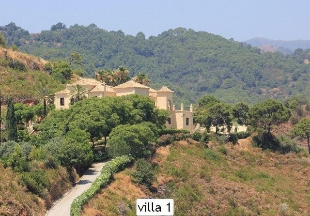 Villa en Marbella, Andalucía, España 2 - 18861604