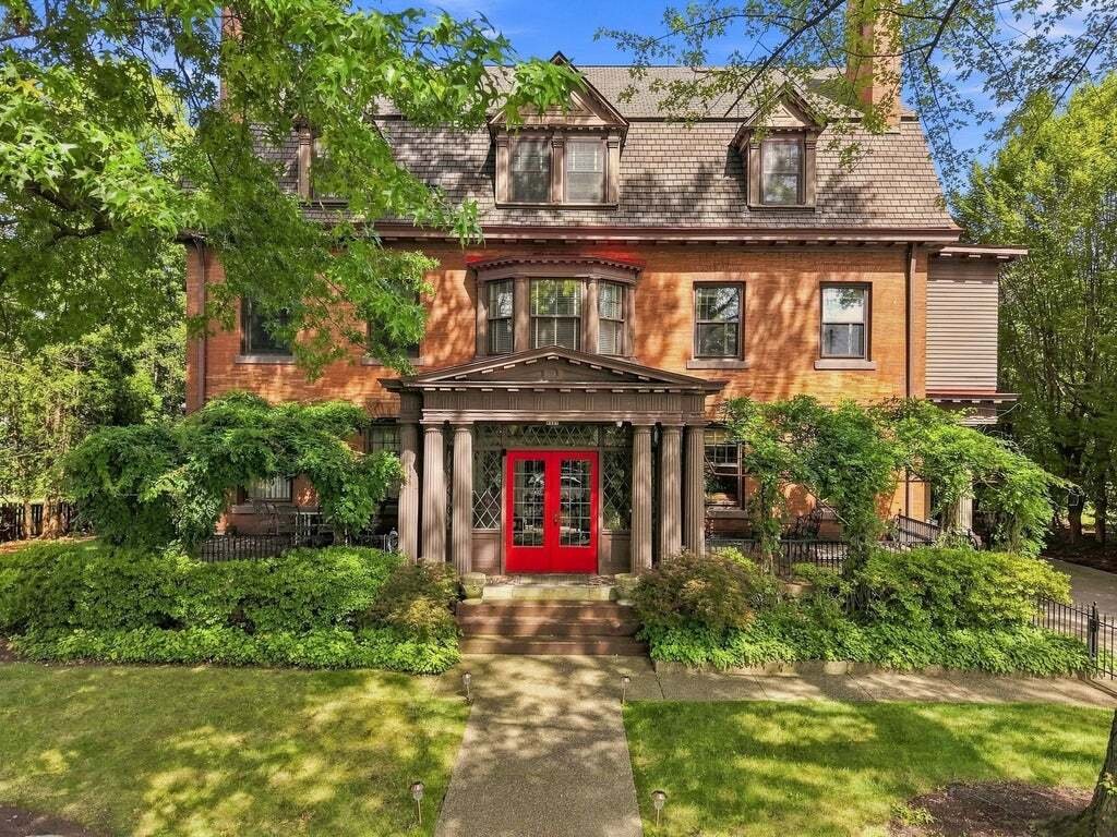 House in Pittsburgh, Pennsylvania, United States 1 - 18849142
