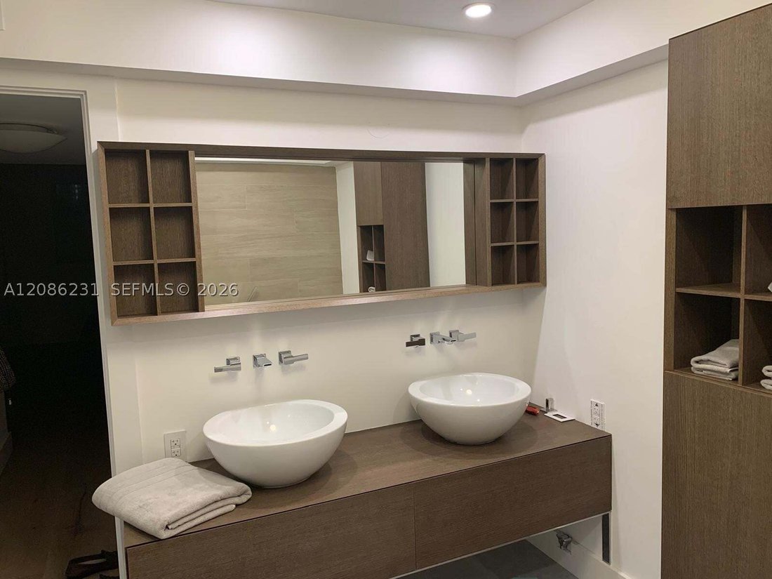 Condo in Key Biscayne, Florida, United States 4 - 18854636