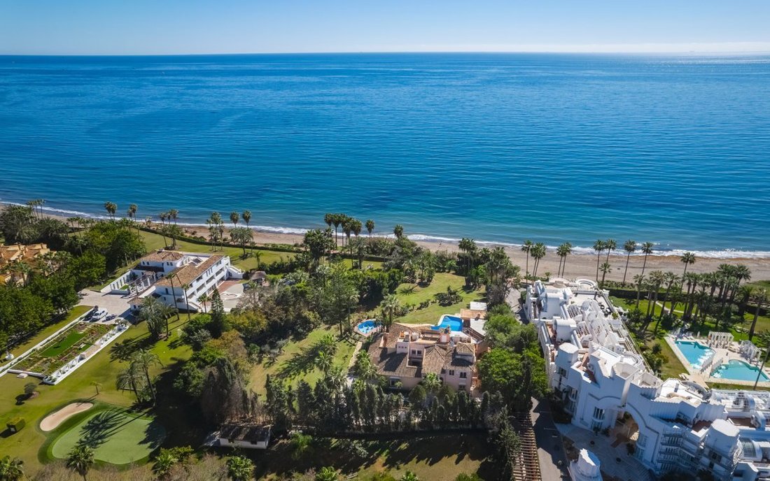 Villa in Estepona, Andalusia, Spain 5 - 18856904