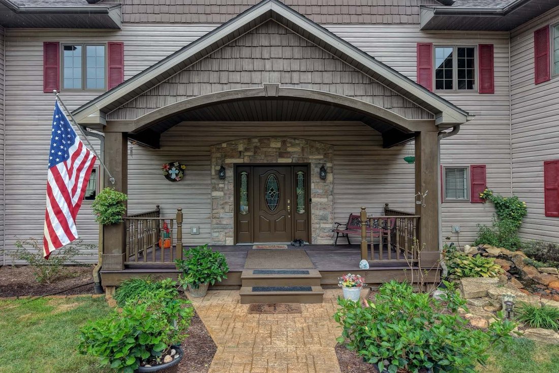 House in Danville, Illinois, United States 2 - 18842641