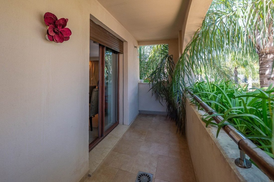 Apartment in Puerto Banus, Marbella, Spain 2 - 18857652