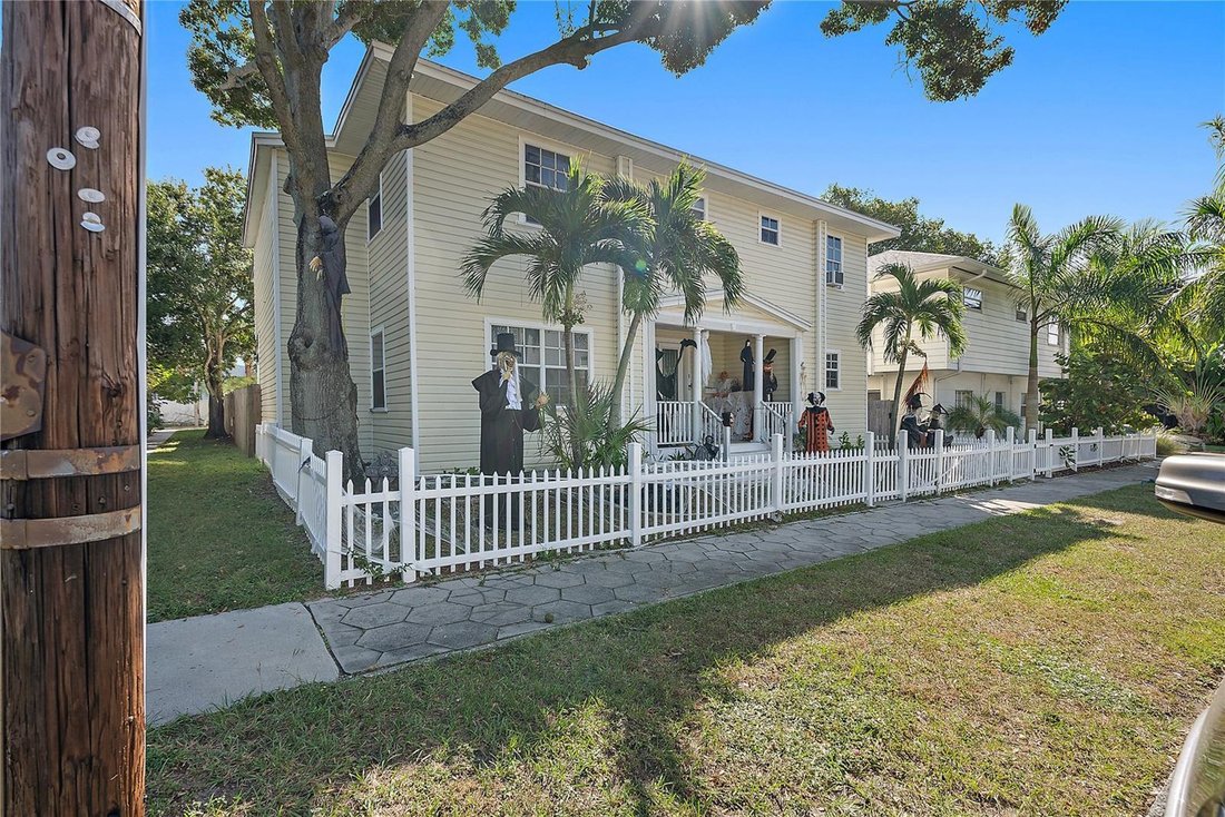 Casa a St. Petersburg, Florida, Stati Uniti 1 - 18846136