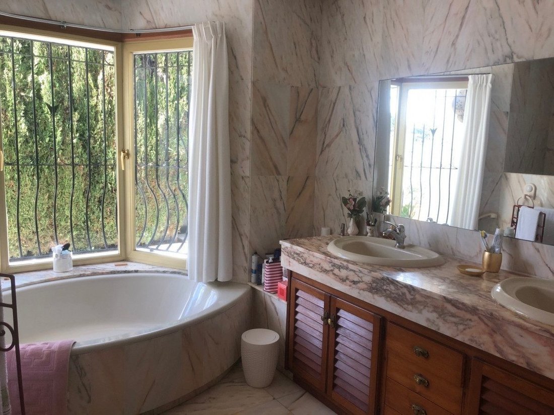 Villa a Elviria-Cabopino, Marbella, Spagna 5 - 18862493