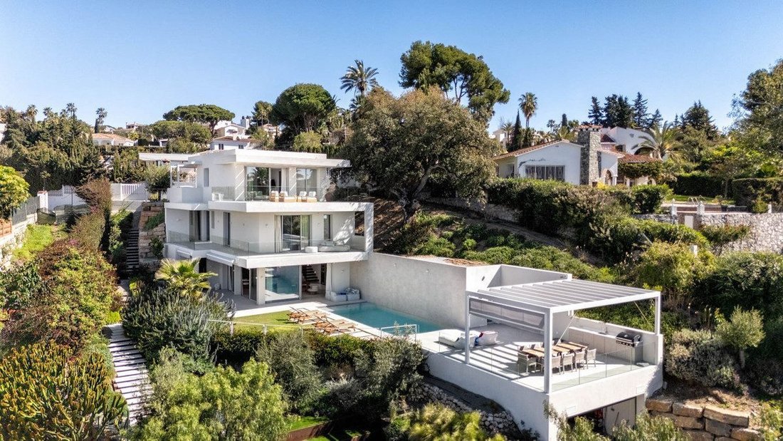 Villa in Elviria-Cabopino, Marbella, Spain 2 - 18857653
