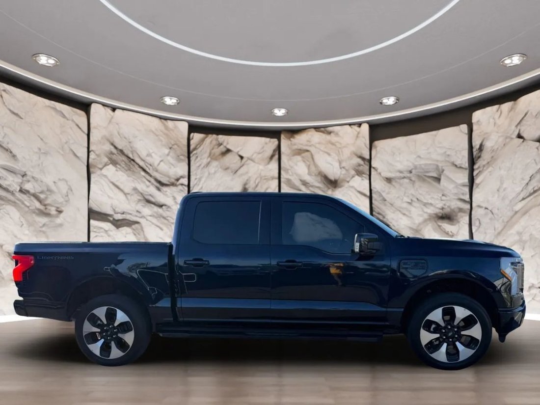 Pickup in Ontario, CA, United States 4 - 18855224