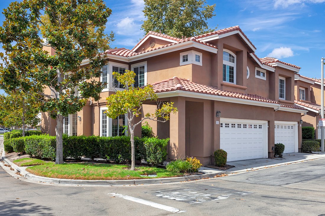 Townhouse in Aliso Viejo, California, United States 1 - 18849268
