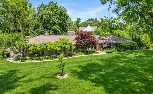 House in Beverly Hills, Michigan, United States 1
