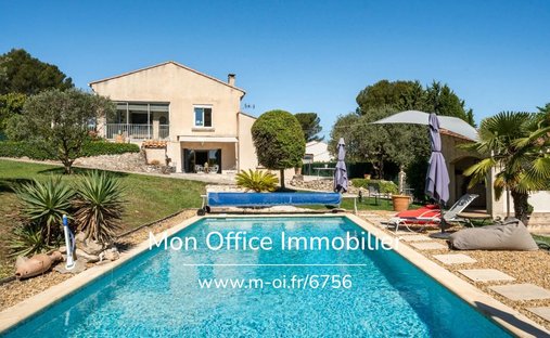 Casa a Campagne en. E-Figons-Surville-Plantiers, Éguilles, Francia 1