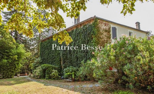 House in Cerons, Nouvelle-Aquitaine, France 1