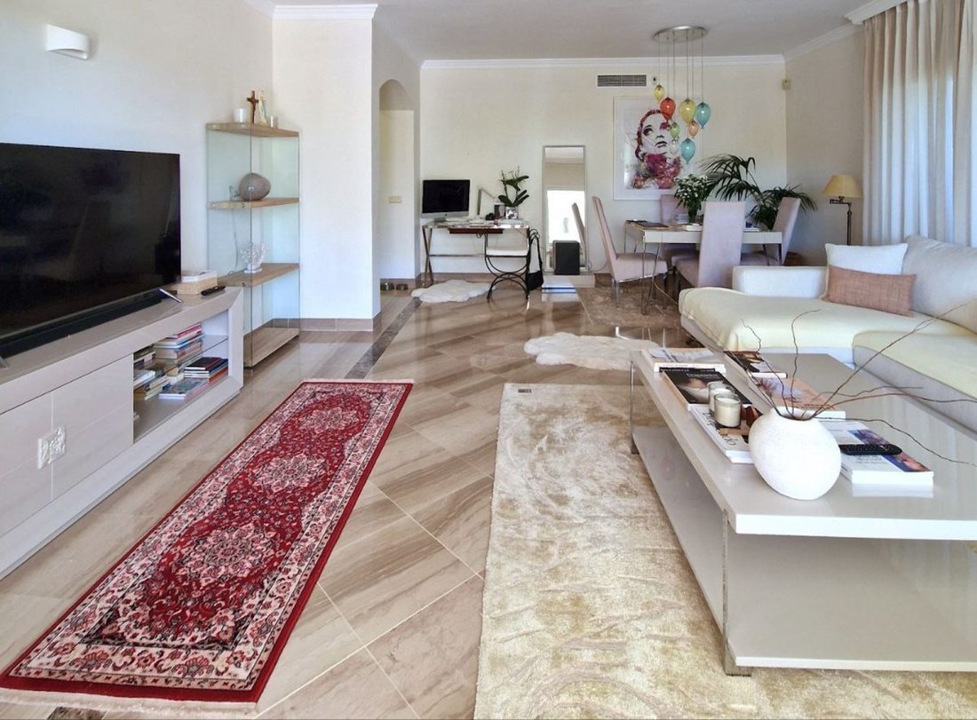 Appartamento a Elviria-Cabopino, Marbella, Spagna 4 - 18859224