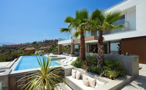 Villa in La Quinta, Benahavis, Andalusia 1