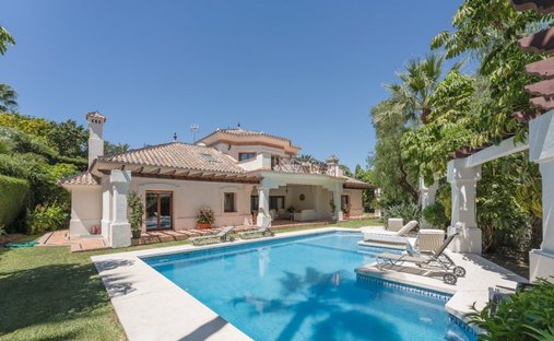 Villa in Marbella, Andalusien, Spanien 1