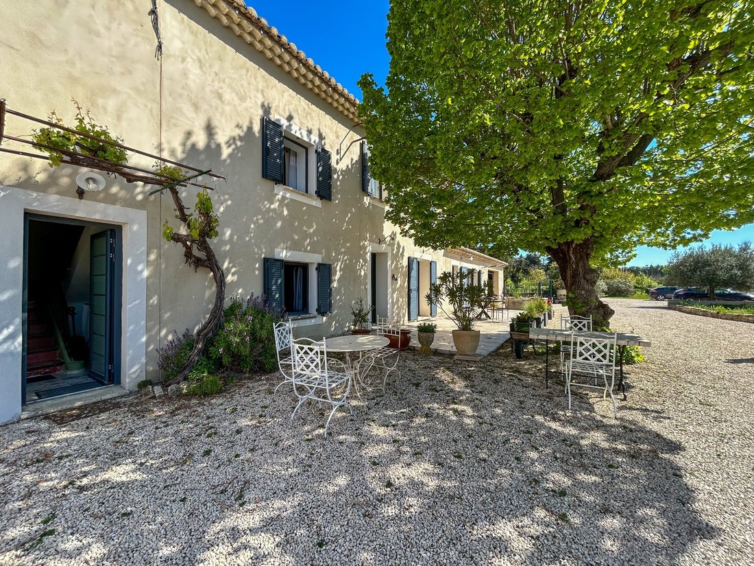House in Rebenas-Autures, L'Isle-sur-la-Sorgue, France 3 - 18853278