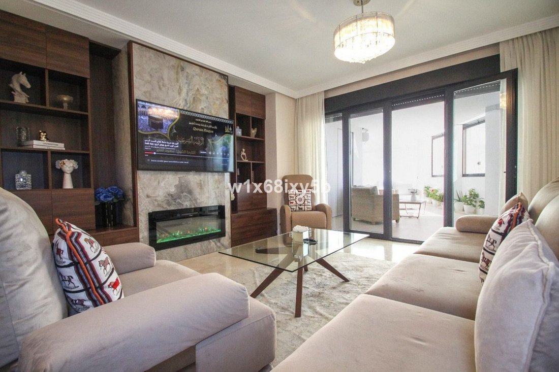 Apartment in San Pedro de Alcantara, Andalusia, Spain 3 - 18856970