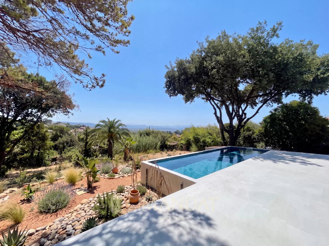 Villa in La Constance-Le Puy, Antibes, France 2 - 18853499
