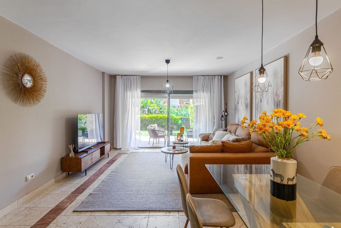 Apartamento en Estepona, Andalucía, España 1 - 18856963