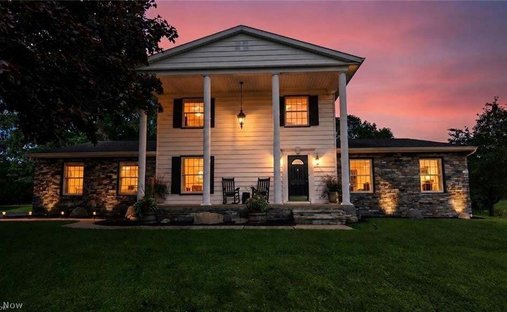 House in Akron, Ohio, United States 1