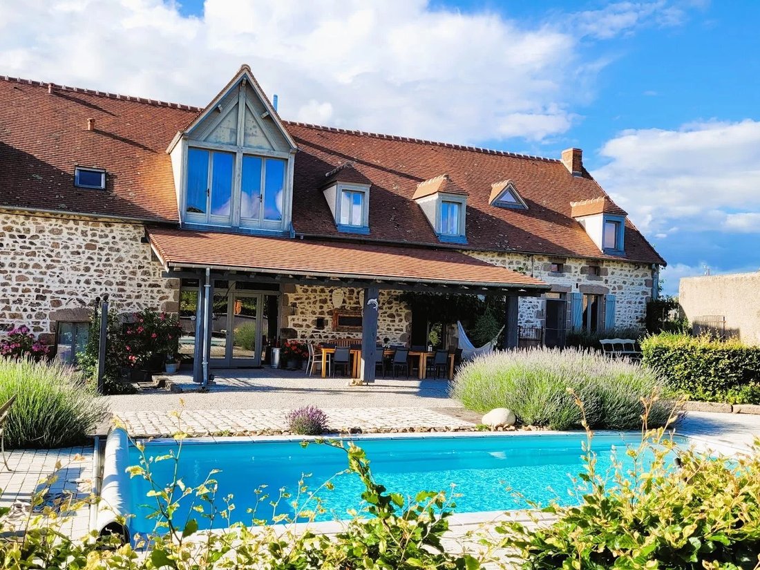 House in Beaune-d'Allier, Auvergne-Rhône-Alpes, France 2 - 18855873