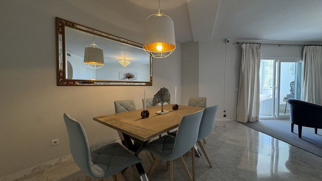 Apartment in Puerto Banus, Marbella, Spain 3 - 18860401