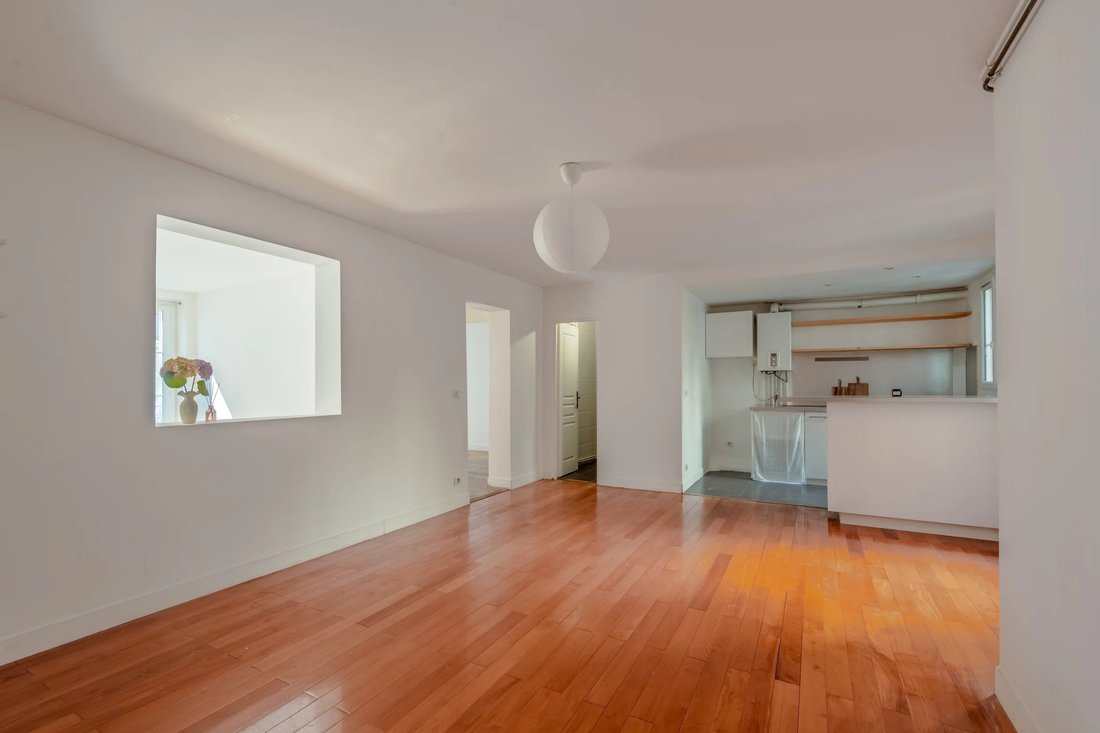 Apartment in Grange Aux Belles-Terrage, Paris 10e Arrondissement, Paris 2 - 18851852