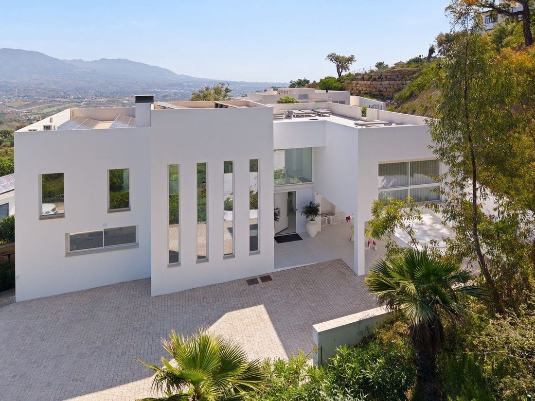 Villa in Elviria-Cabopino, Marbella, Spanien 5 - 18857360
