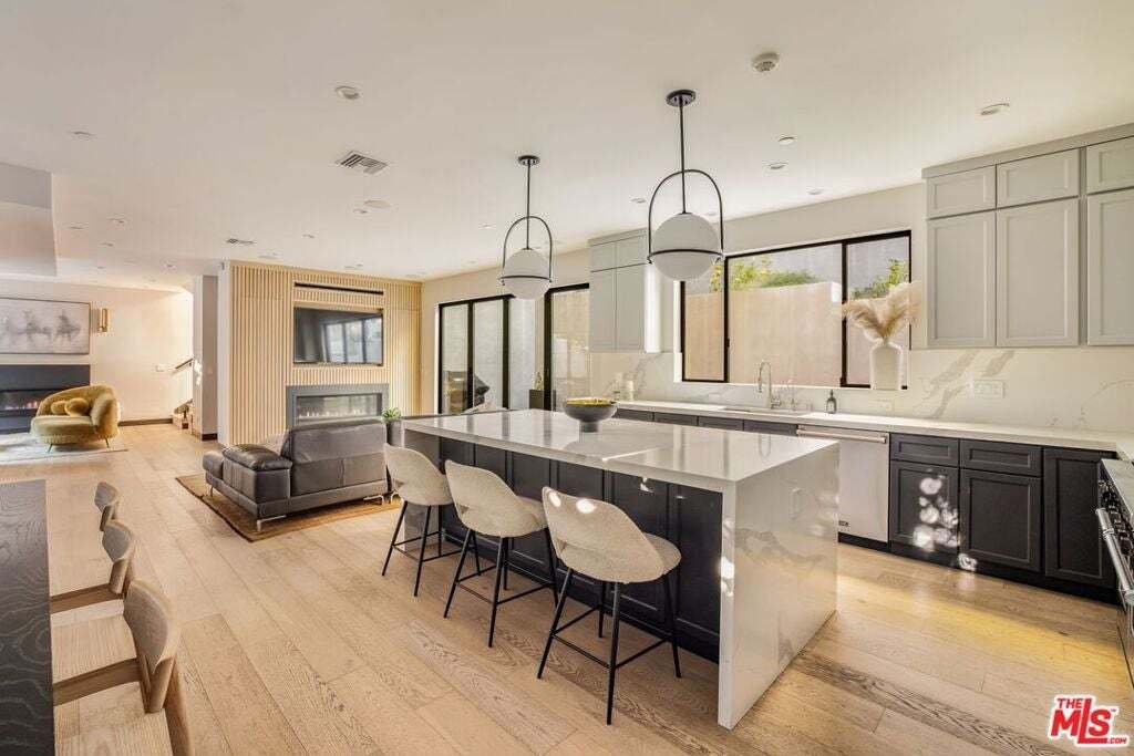 House in Los Angeles, California, United States 5 - 18845397