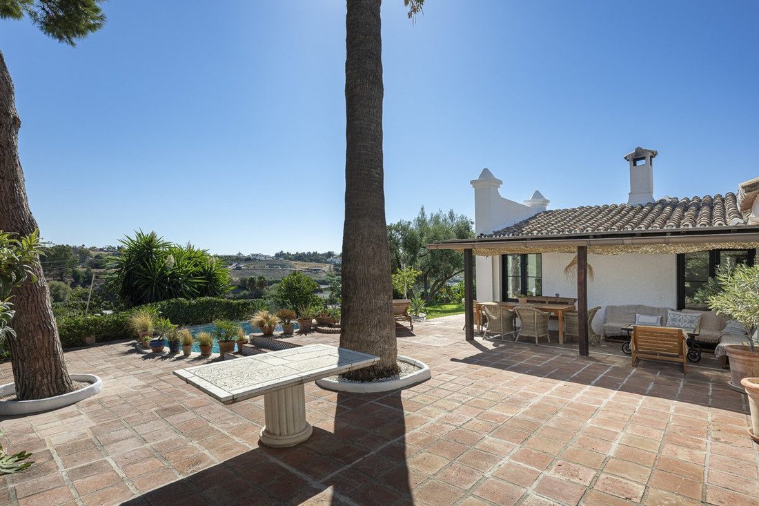 Villa in Guadalmina Alta, San Pedro de Alcantara, Spain 3 - 18861309