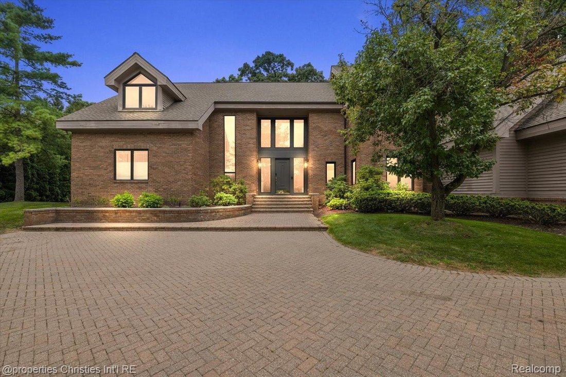 Maison à Bloomfield Hills, Michigan, États-Unis 2 - 18850428
