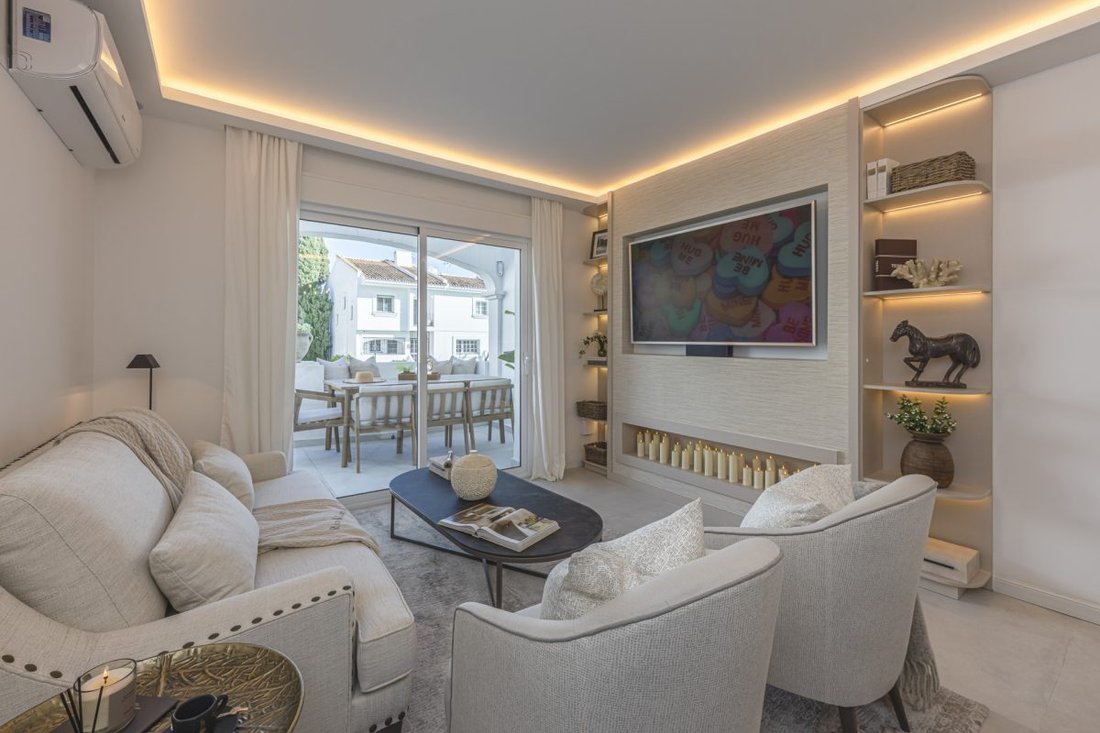 Townhouse in Puerto Banus, Marbella, Spain 3 - 18859051