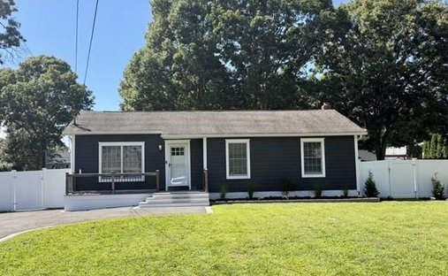 Maison à Shirley, New York, État de New York, États-Unis 1