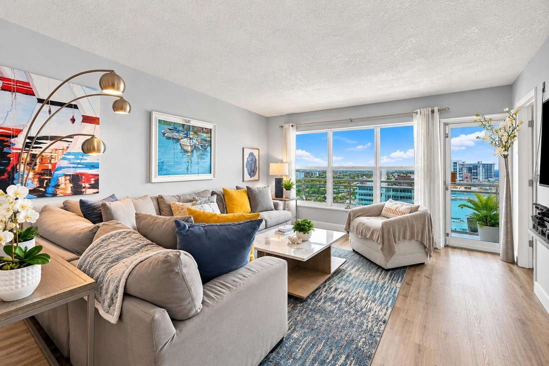 Condo in Fort Lauderdale, Florida, United States 3 - 18851407