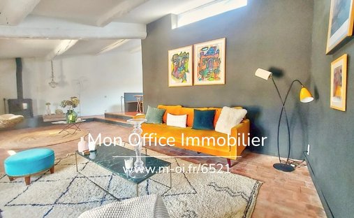 Maison à Lourmarin, Provence-Alpes-Côte d'Azur, France 1