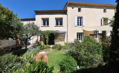 Casa a Uzès, Occitania, Francia 1