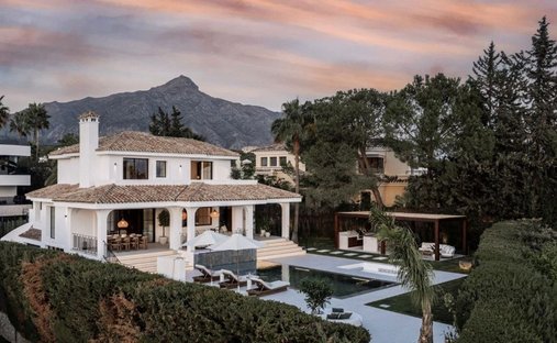 Villa in Puerto Banus, Marbella, Spain 1